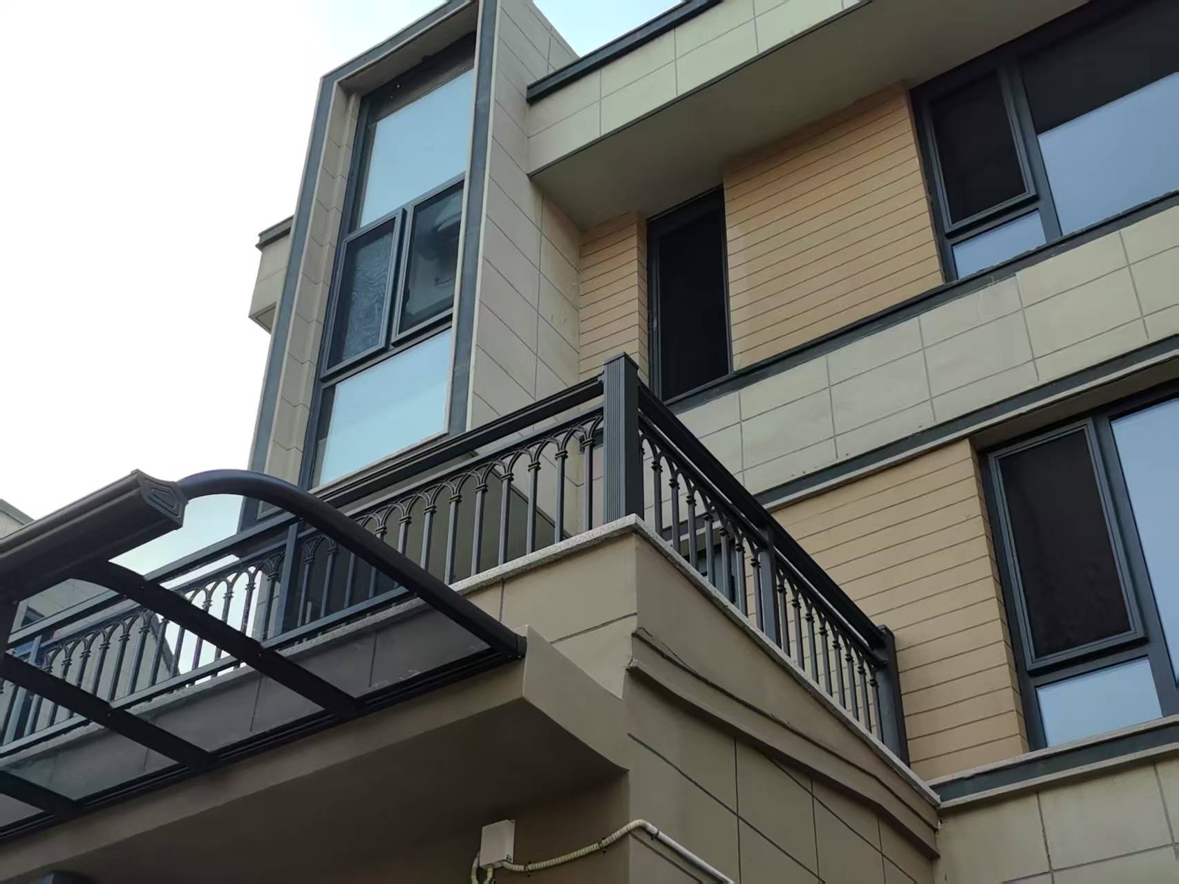 陽臺欄桿LO-YT-11